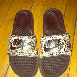 Nike flops